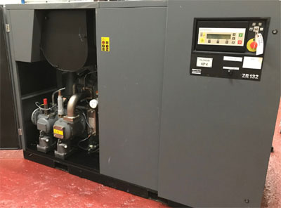 Pre Owned Atlas Copco ZR132 -7.5 bar YOM 2000 oil free air compressor 